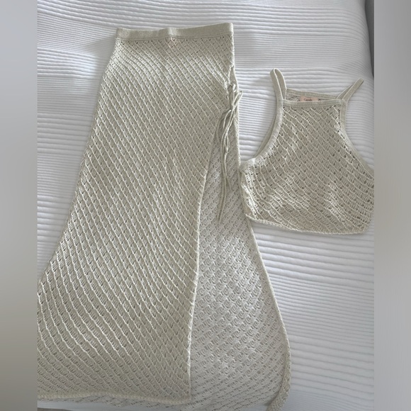 Offshore Midi Skirt & Crop Tank in White & Gold - Picture 7 of 16